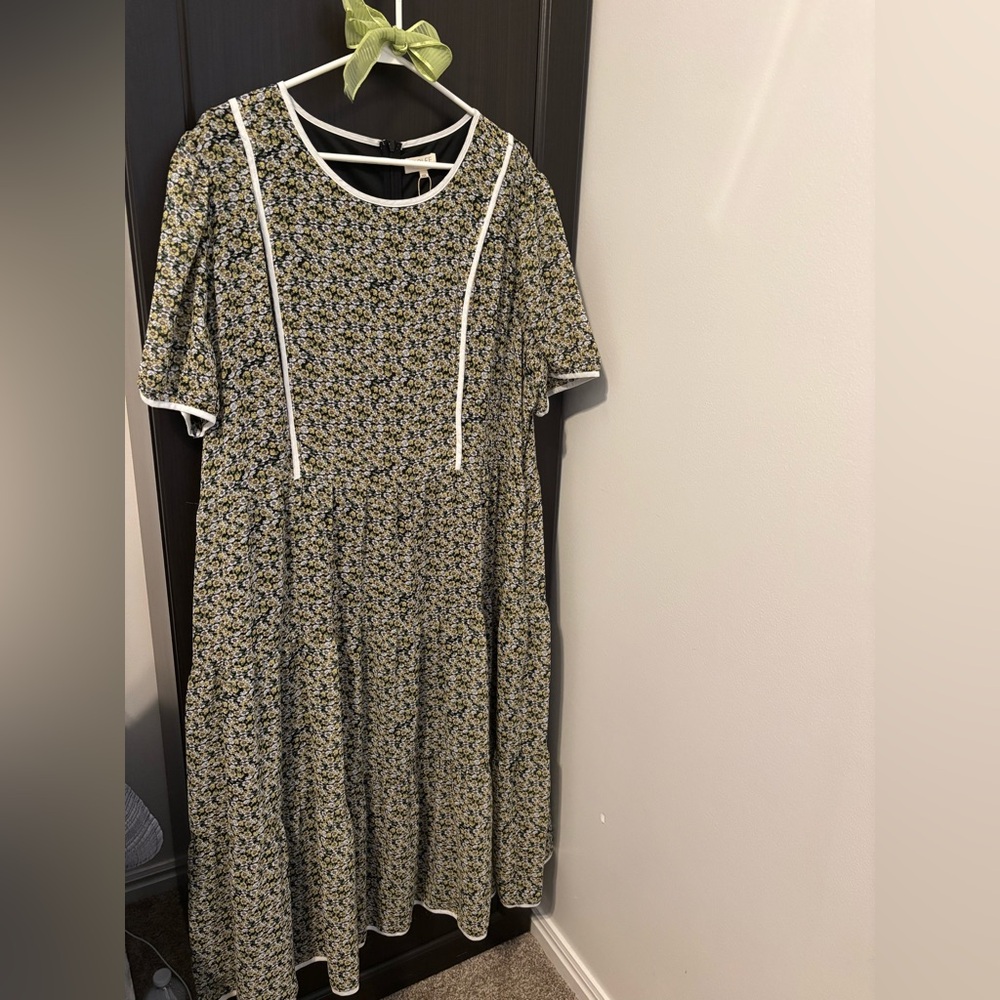 Comfy floral Roolee “mom” dress!
